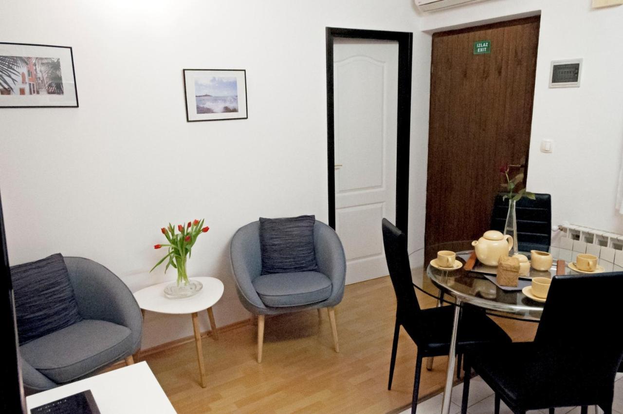 Apartment Rosa 1 روفينج المظهر الخارجي الصورة