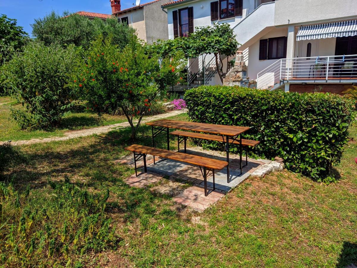 Apartment Rosa 1 روفينج المظهر الخارجي الصورة