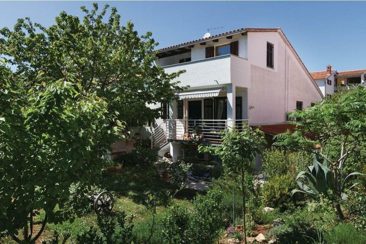 Apartment Rosa 1 روفينج المظهر الخارجي الصورة